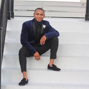 Meet your Posher, Malik